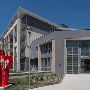  Appart hôtel Résidence Services Seniors Domitys Les Eaux Vives France